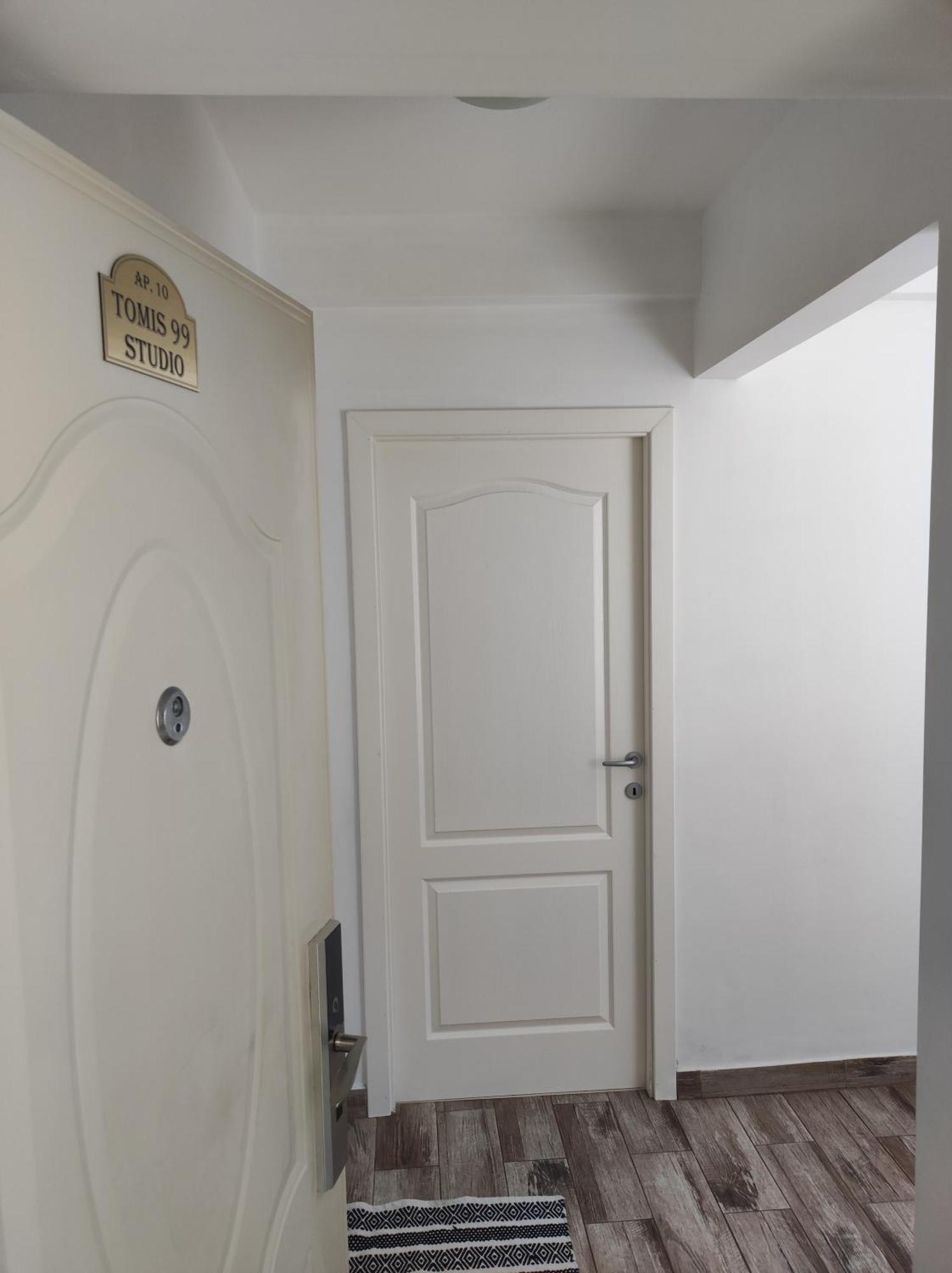 Tomis 99 Apart Constanţa Extérieur photo
